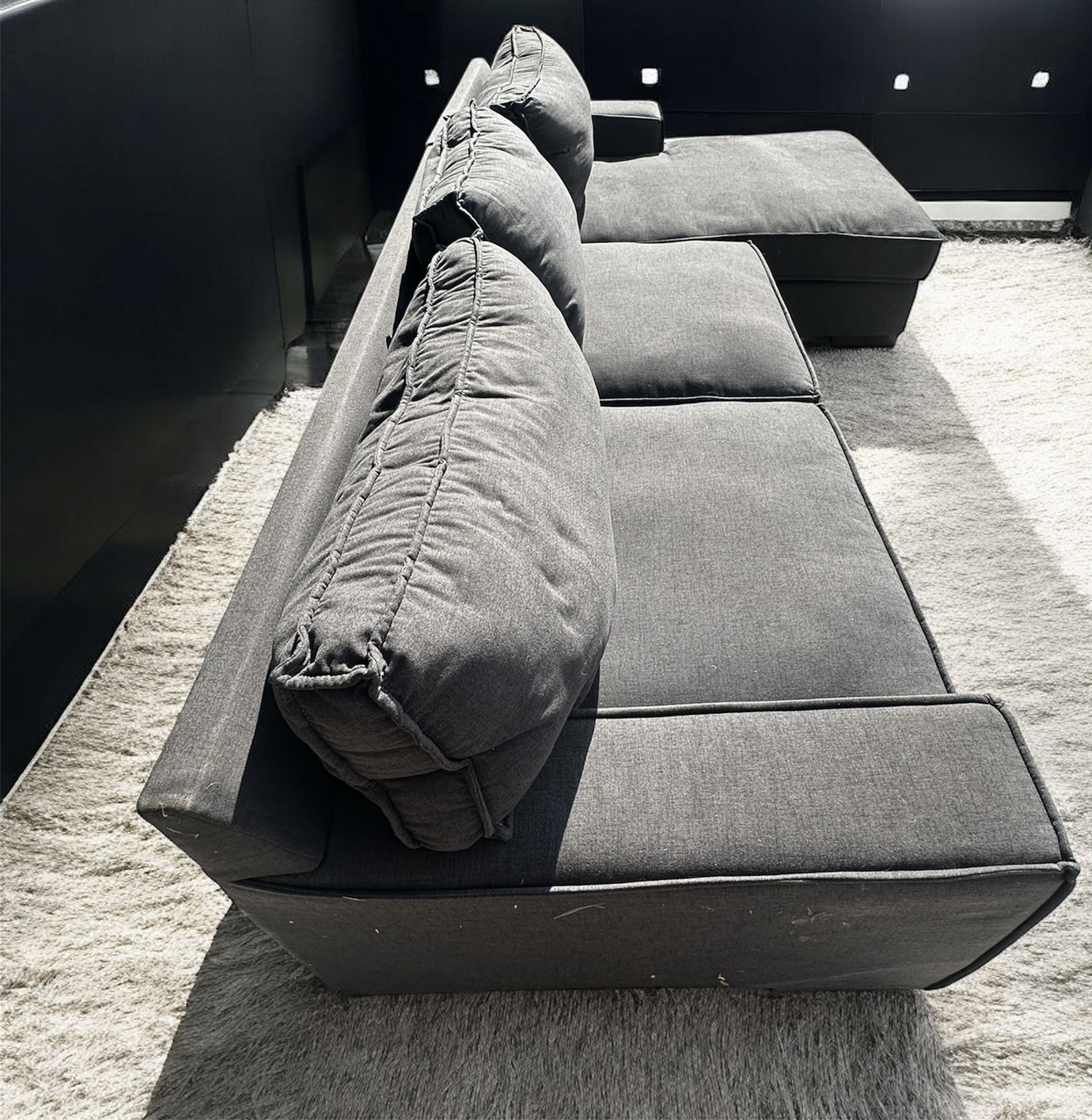 Free Delivery Grey Sectional Couch