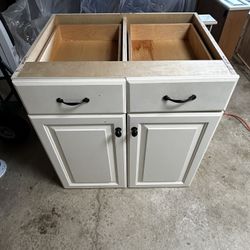 Kitchen cabinets (priced each)