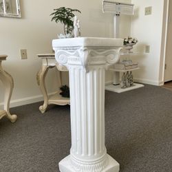 Decorative pedestal for interior. Height 28 inches.