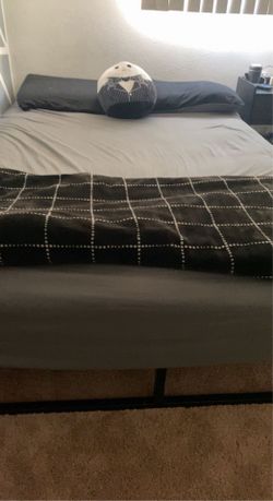 Full bed frame