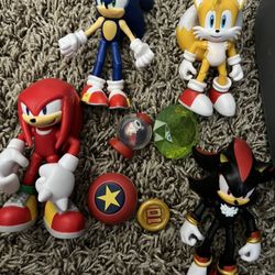 Sonic Figures