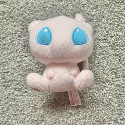 Mew Pokémon Center Original 2010 Pokedoll Stuffed Plush Doll