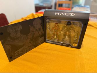 Halo Action Figure 2-Pack - Limited Edition / Sealed