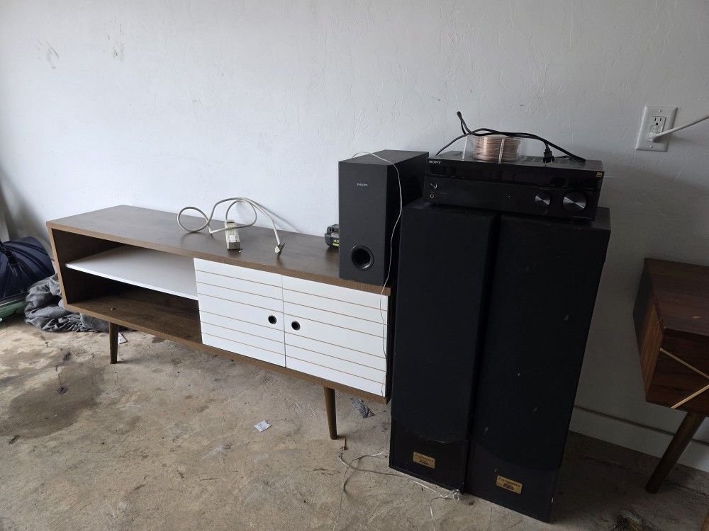 Garage / Moving Sale