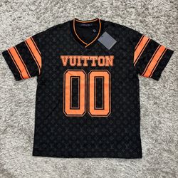 Lv Shirt Size Large