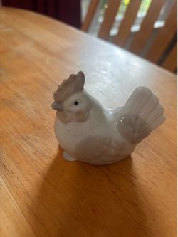 Cute Porcelain Chicken