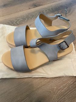 Nisolo sandals, heels brands new , size 7