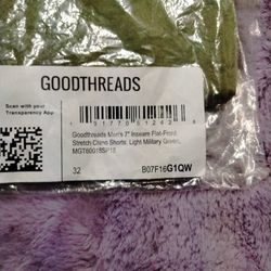 Men's Shorts Size 32 Color Military Green