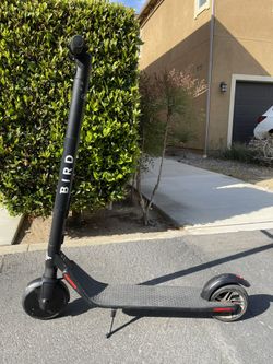 Bird Electric Scooter ES1-300 Model- 15.5 MPH, 15.5 Mile Range