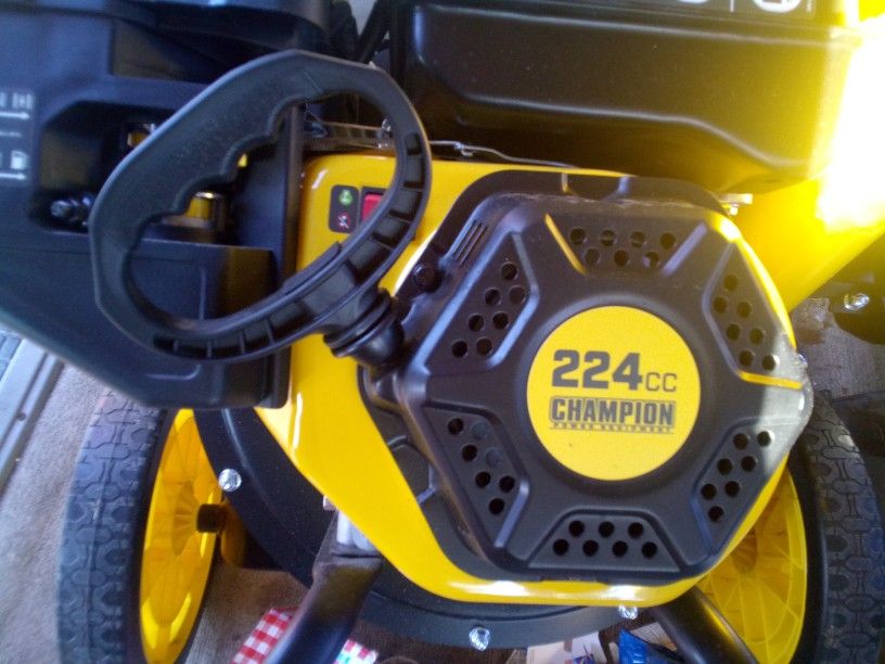 Champion Tree Grinder