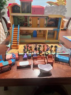 Disney Encanto Magical Casa Madrigal