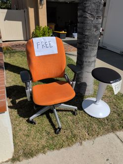 Free chair and stool
