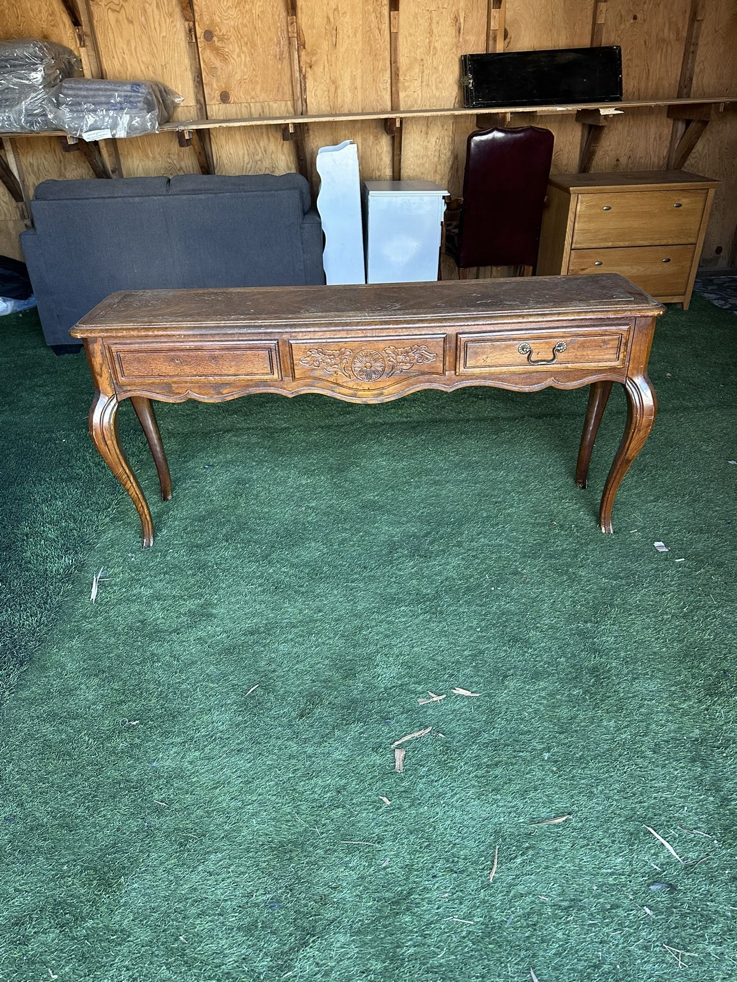 Short Hallway Table Console (Vintage / Antique) Project