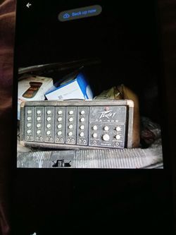 Selling a vintage Peavey PA-400 6-channel mixer amplifier head with two matching speakers.