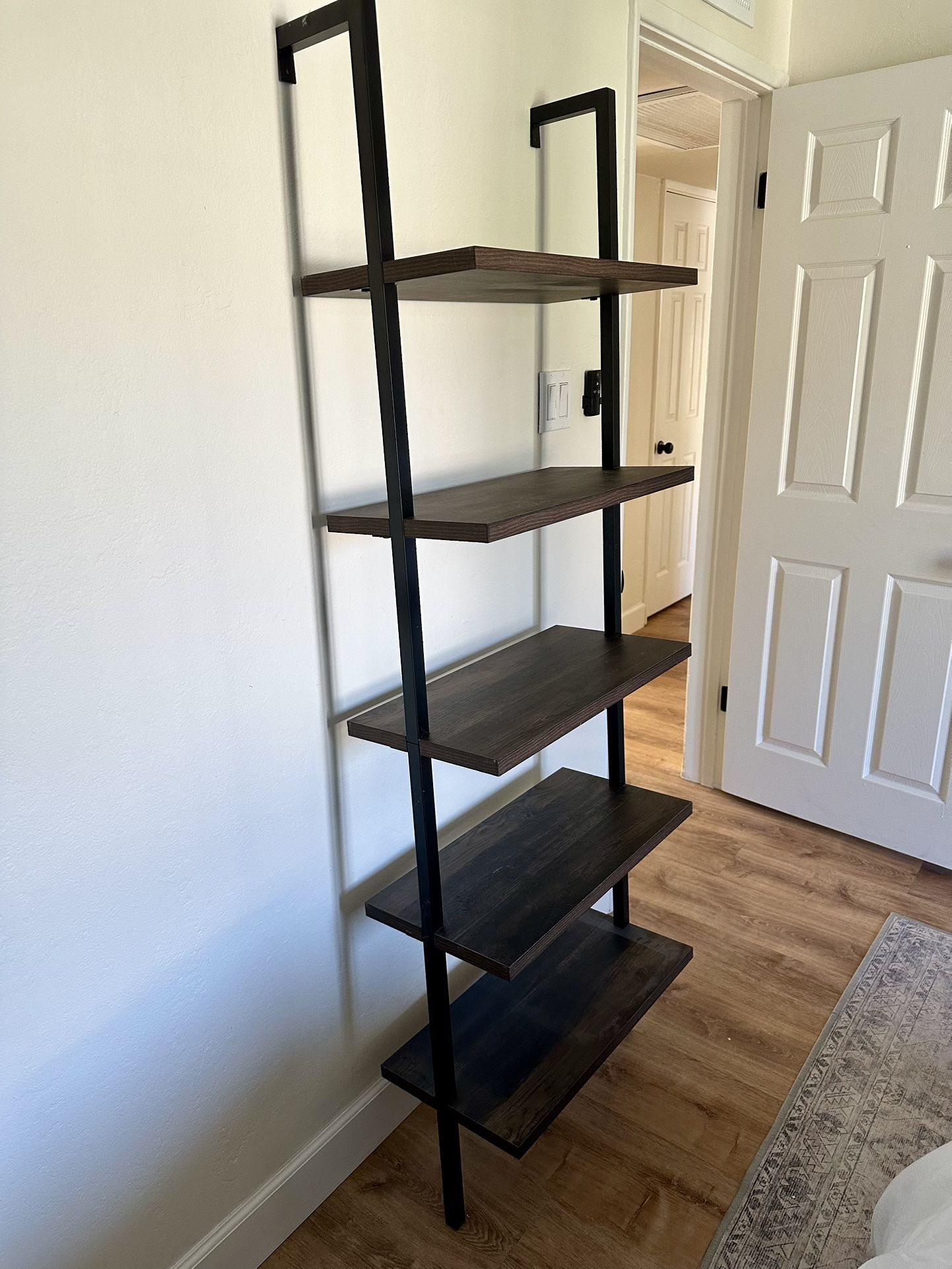 Ladder Bookshelf