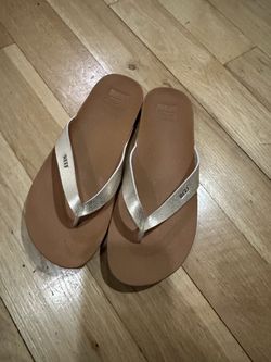 Reef Flip Flop Sandals Size 7 Woman