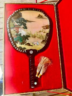 Vintage Chinese Double Sided Su Xiu (Suzhou) Glass Fan