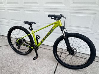 2025 Trek Marlin 5