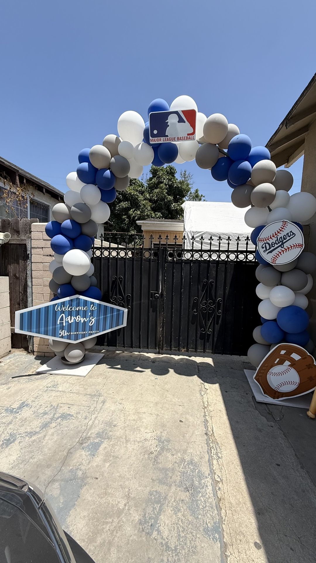 Dodgers Balloon Arch