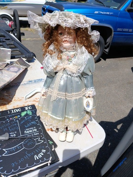 Victoria Rosewood Kimberly Doll