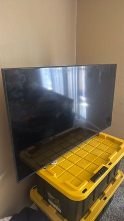 Samsung 45” TV