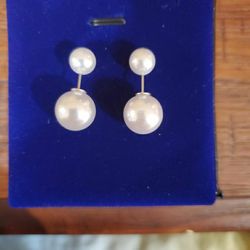 Stylish Earrings