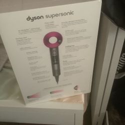 NEW Dyson Supersonic