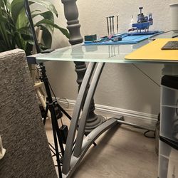 Glass Top Desk with Aluminum Frame W60XL30XH29