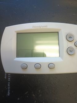 Thermostat Honeywell Available if posted