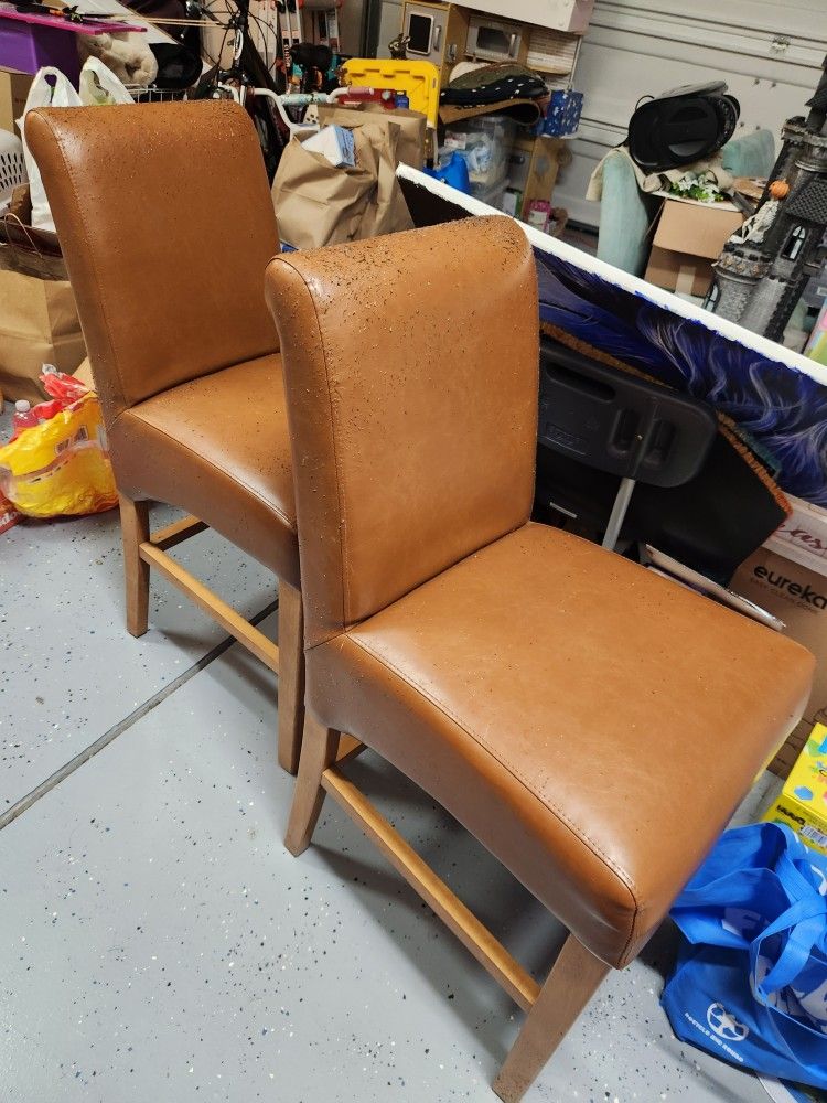 Free Bar Stools