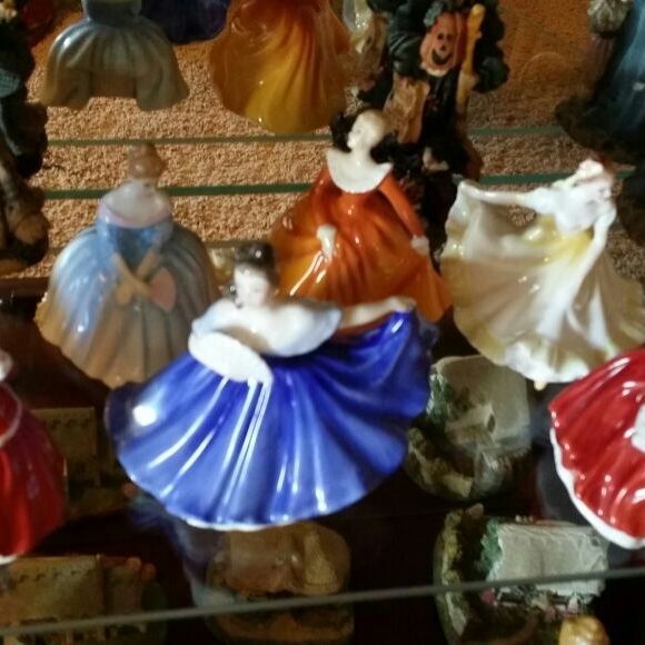 Exclusive Collectable Royal Doulton Miniature Ladies