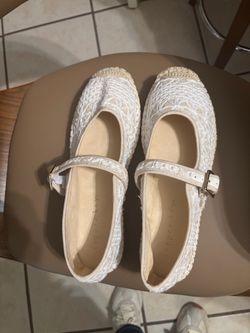 Lace women shoes