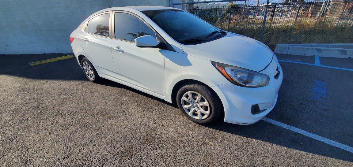 2013 Hyundai Accent