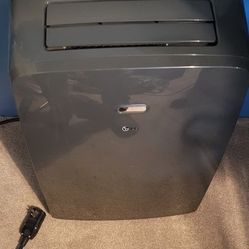 LG 12,000 BTU Portable Air Conditioner, 115-V, Dehumidifier

