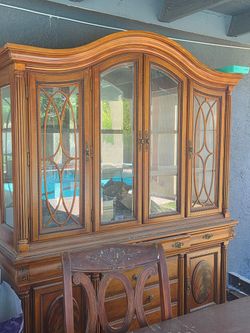 Free china cabinet and table