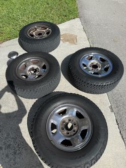 Set of 4 Chrome Wheels with All-Terrain Tires