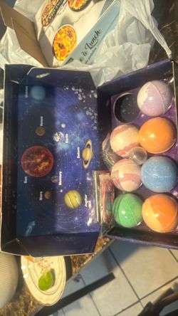 Bath bombs