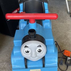 Power Wheels Thomas and Friends Thomas vehicle NO track,  works great comes with charger 
