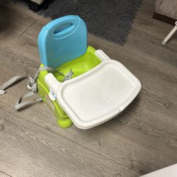 baby eating chair