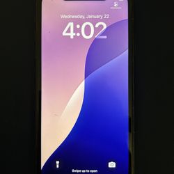 iPhone 11 64gs $250 HMU Boost mobile