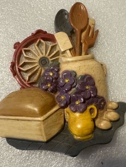 Vintage Country Kitchen Wall Plaque Bread Box Utensil Crock Homco Burwood Style