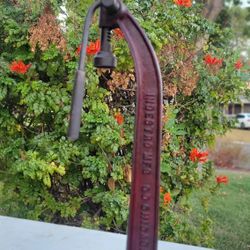 Vintage  Bottle Capper