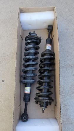 Toyota Tecoma Front Original Shocks (2022)