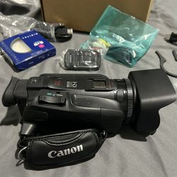 Canon Vixia HF G30