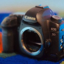 Canon 5D Mark II (BODY)