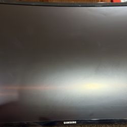 Samsung 27” Curved LED Monitor - 1080p Full HD – Like New – HDMI & VGA (C27F396FHN)