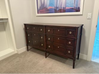 Drexel Heritage large wood dresser