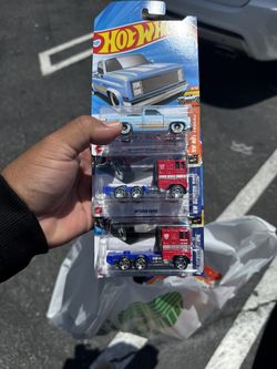 Hot Wheels Looking To Trade Or Sell