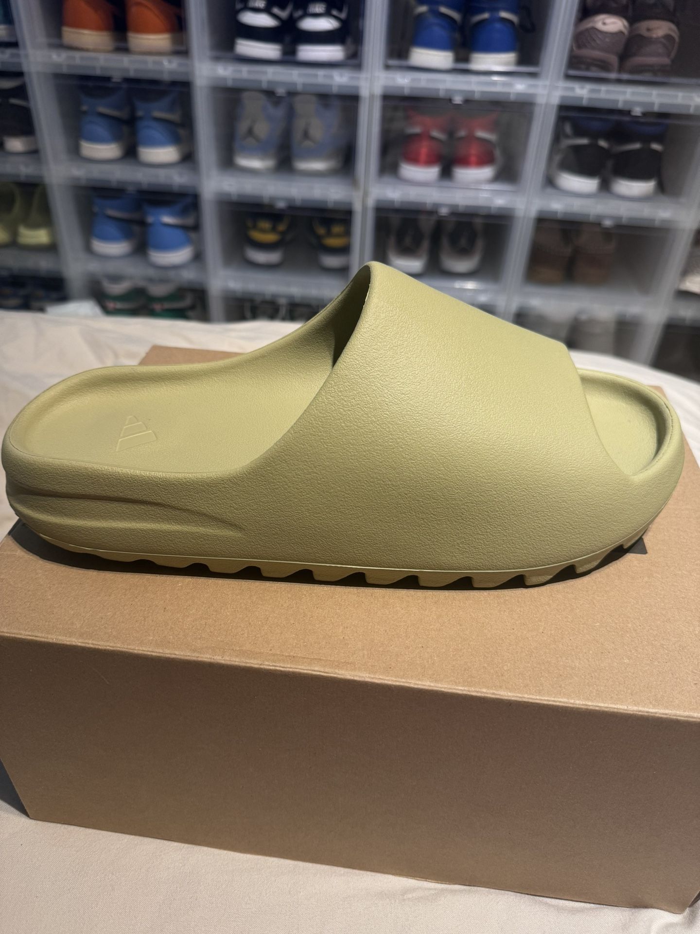 Brand New Adidas Yeezy Slide ‘Resin’