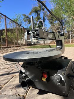 Central Machinery 16in Variable Speed Scroll Saw